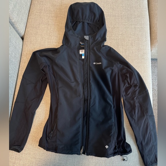 Columbia Jackets & Blazers - Columbia Omni-Shield Softshell Jacket – Black – Women’s Medium